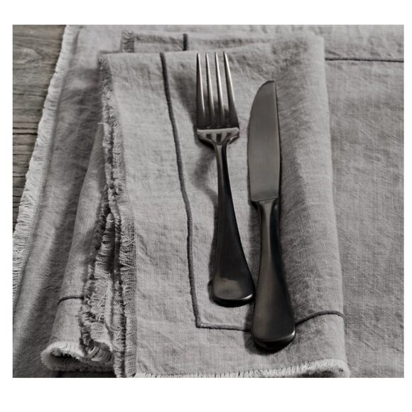 Restoration Hardware Frayed Edge Belgian Linen Dinner Napkins in Grey - Picture 1 of 9